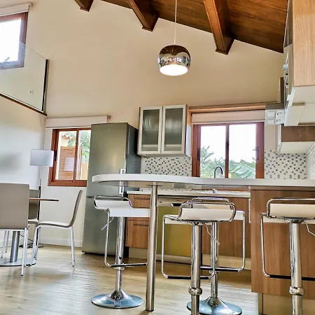 Banana Paradise * 拉奥罗塔瓦