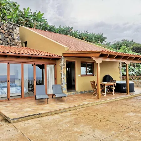 Banana Paradise 拉奥罗塔瓦